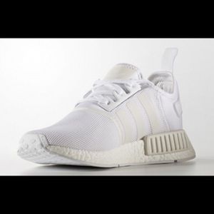 nmd r1 shoes